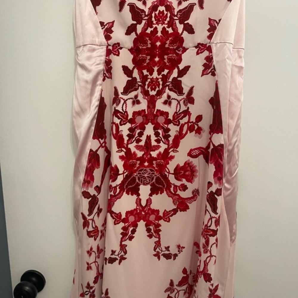 Ted Baker maxi dtess - Picture 3 of 9